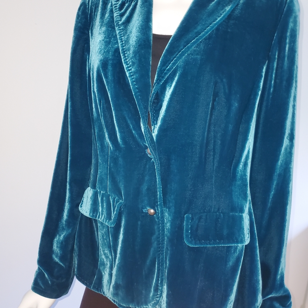 Jacket - Picture 3 of 5